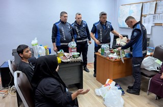 Gemlik'te Dilencilikle Mücadele Sürüyor